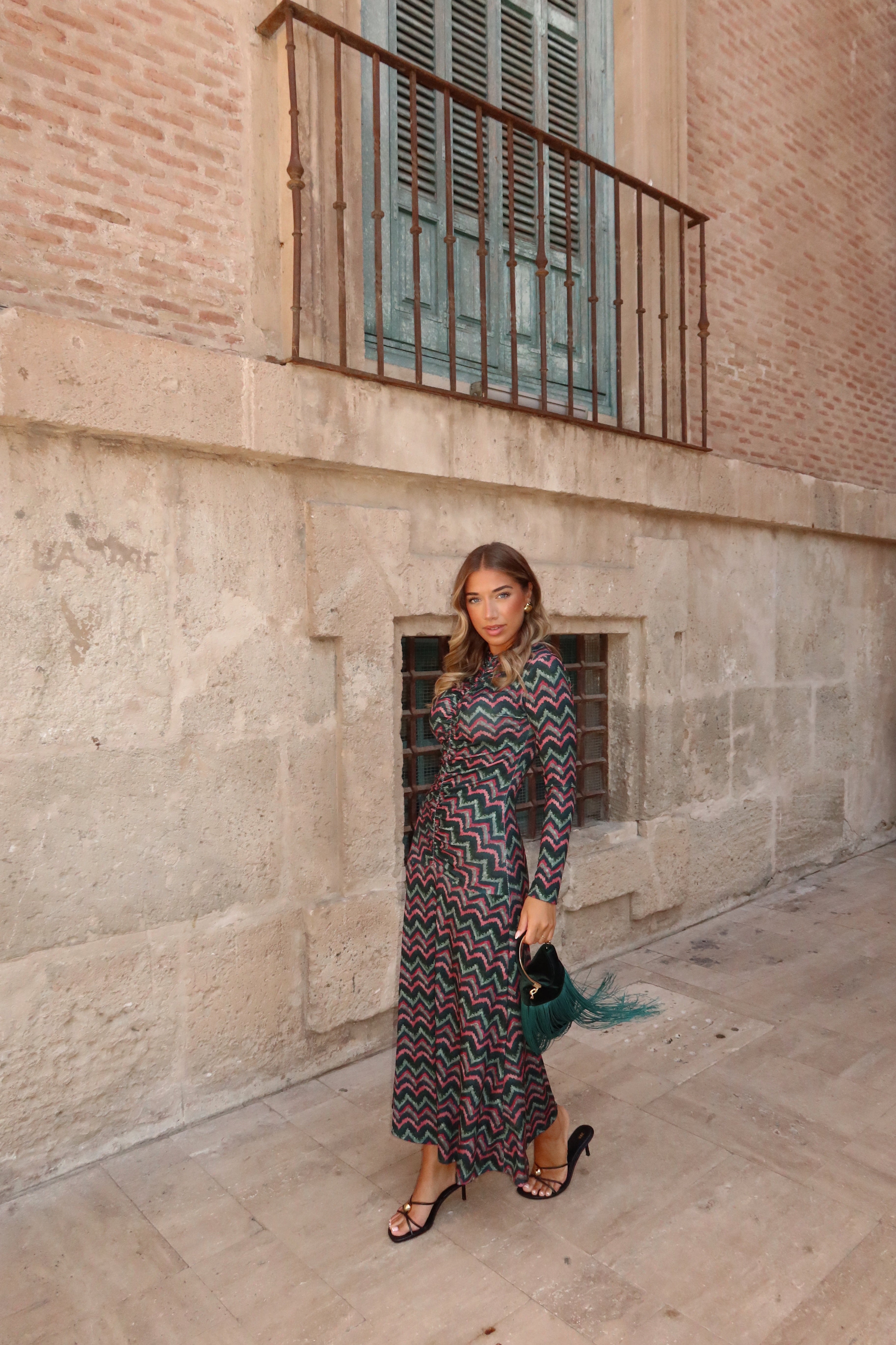 VESTIDO CUERPO DRAPEADO ZIGZAG VERDE