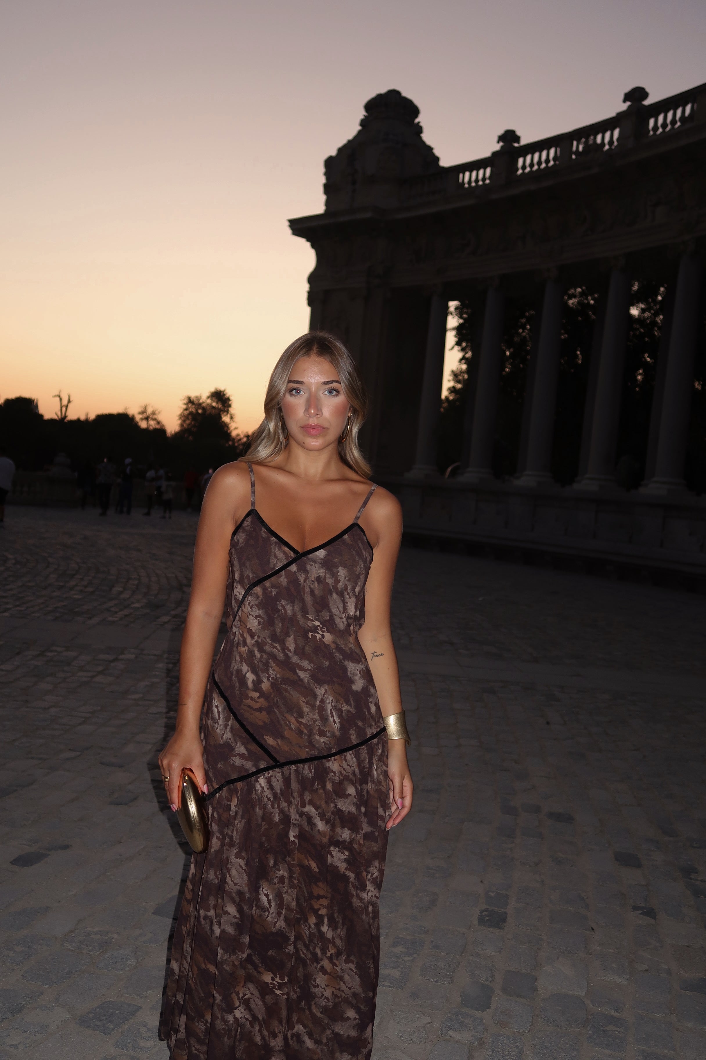 VESTIDO KANDY MARRON