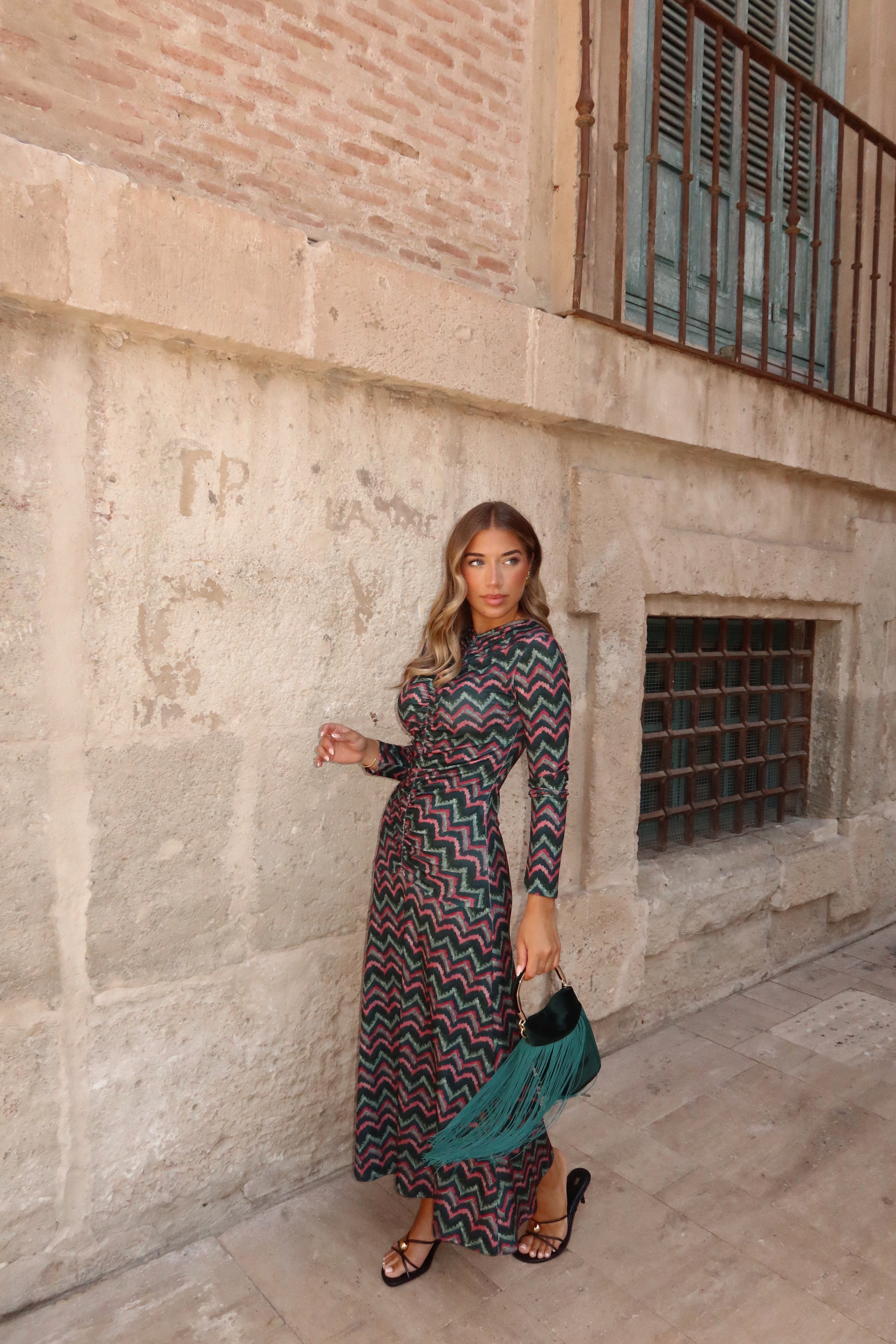 VESTIDO CUERPO DRAPEADO ZIGZAG VERDE