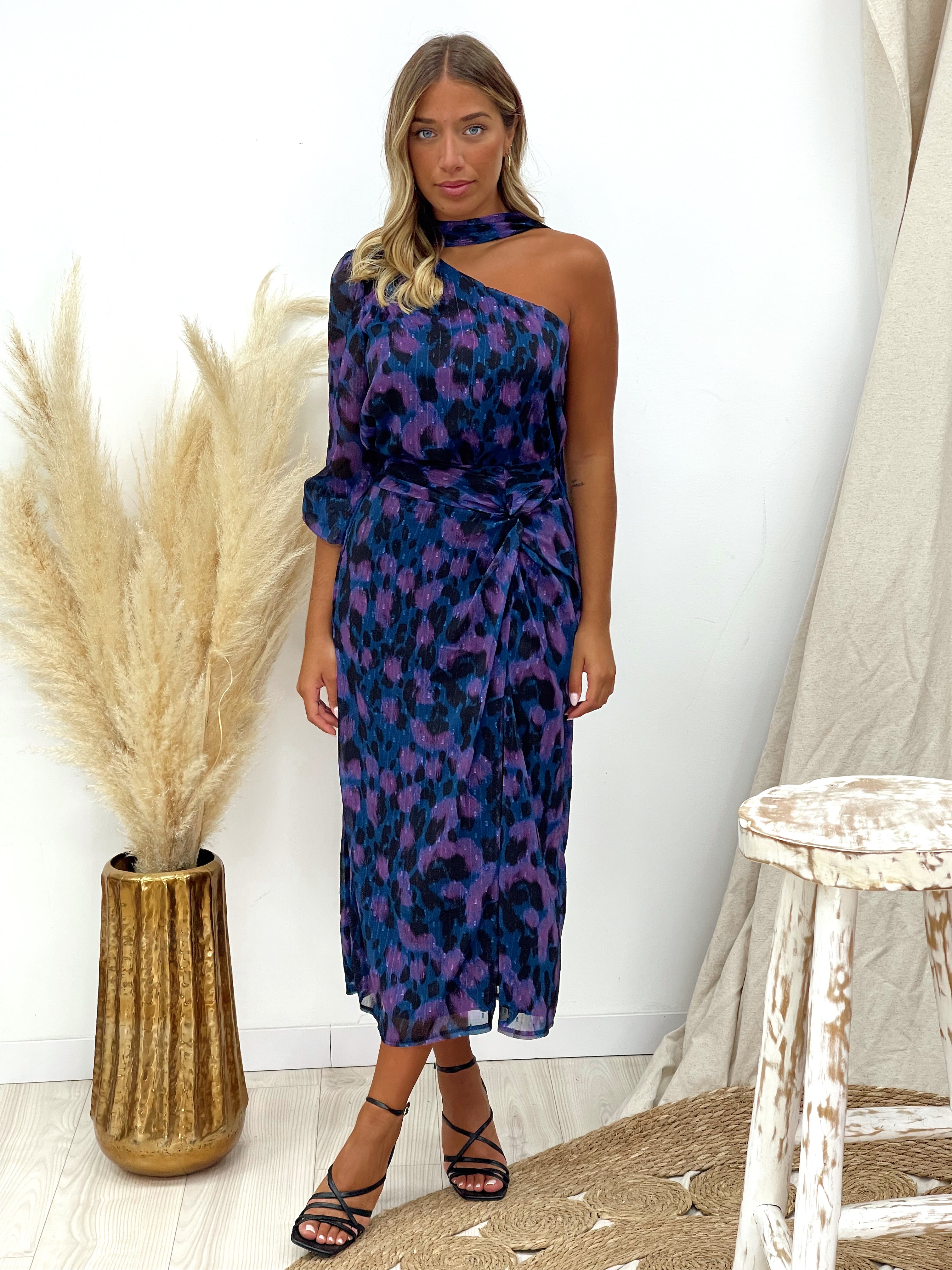 CONJUNTO ESTAMPADO MORADO